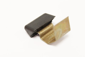 CUC100140 - GUIDE FRONT GLASS DOOR