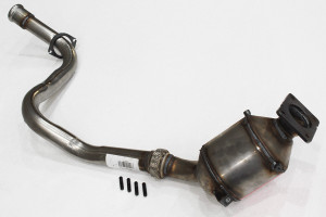 LR020683-PIPE - EXHAUST - FRONT LR020683-PIPE - EXHAUST - FRONT