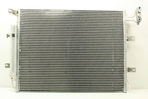 LR022744-CONDENSER A/C