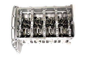 LR037049-CYLINDER HEAD ASSY