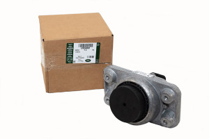 LR056882LR-BRACKET - ENGINE MOUNTING