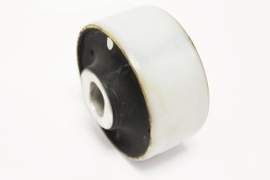 LR065717-SUBFRAME BUSH