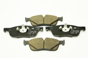 LR160540A-BRAKE PAD SET