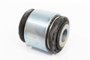 LR14198990B1-WISHBONE BUSH