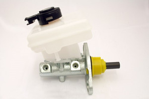 SJC000100-MASTER CYLINDER ASSEMBLY - BRAKE - RHD SJC000100-MASTER CYLINDER ASSEMBLY - BRAKE - RHD
