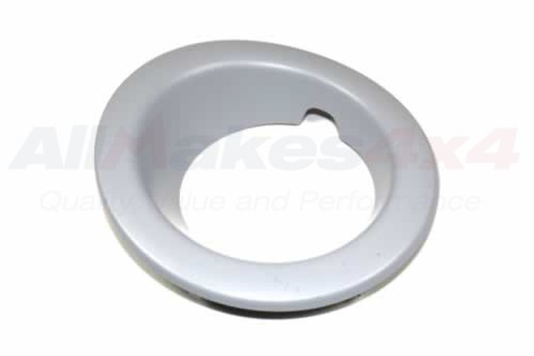 DXB000231LML-BEZEL - FOG LAMP