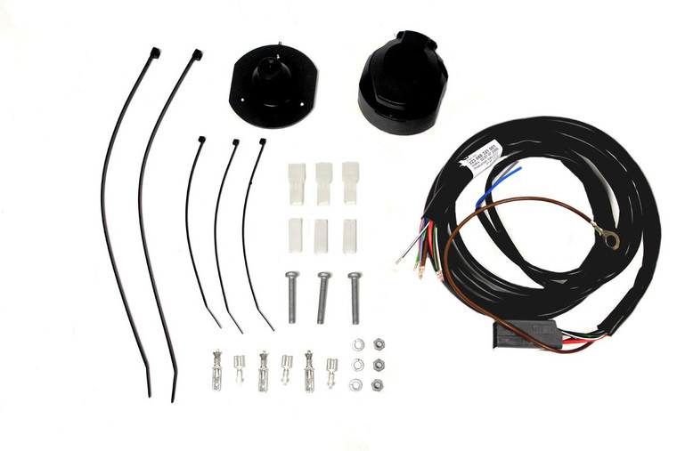 LR005919-TOW BAR KIT- 13 PIN SOCKET -DEF 2007>