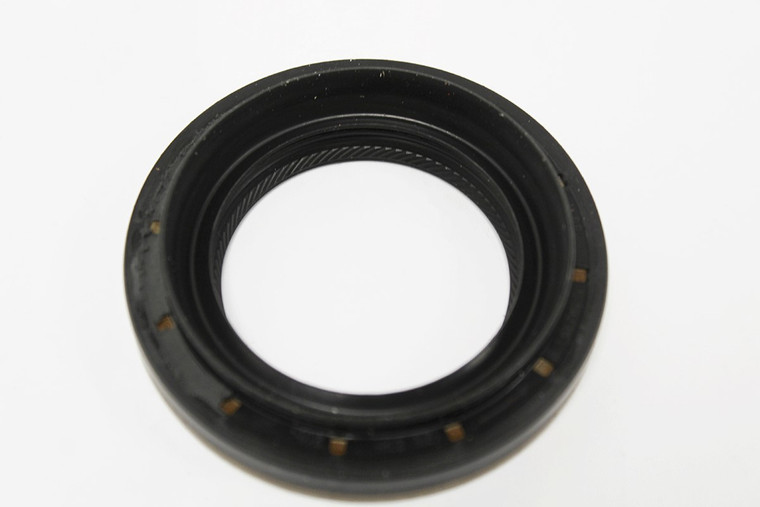 LR007769-SEAL ASSY - DRIVING PINION OIL
