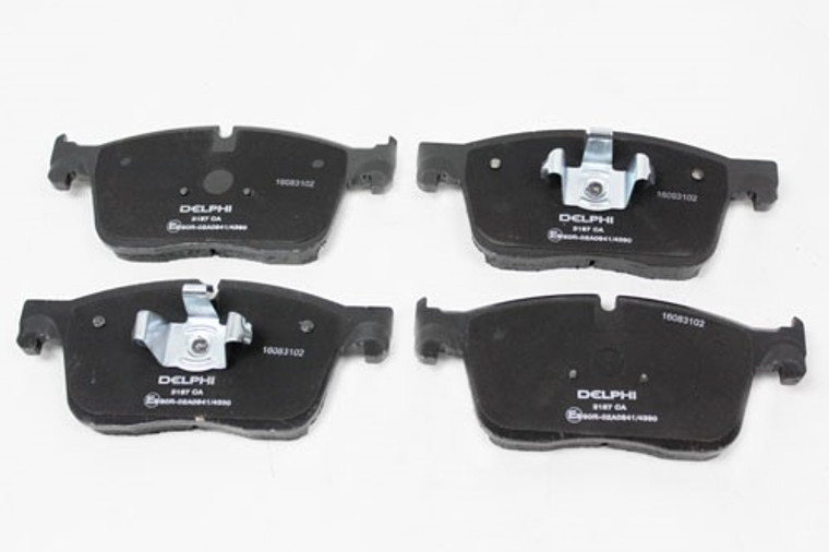 LR064687-BRAKE PADS  LESS SPRINGS