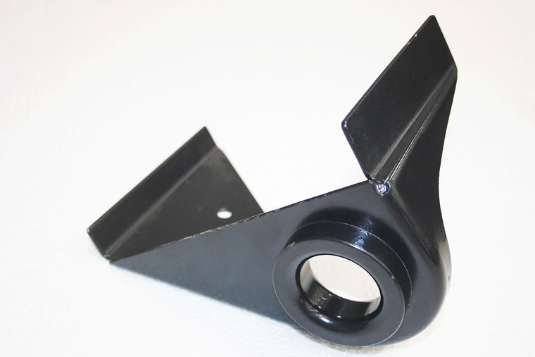 STC8604-DEF/D1 FR RADIUS ARM BRACKET RH