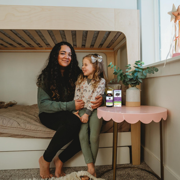 HERBION Naturals Elderberry Syrup  Healthy Immune System for Adults and Children (1 Year+) - Honey Sweetened with Natural Raspberry Flavor - No Artificial Ingredients