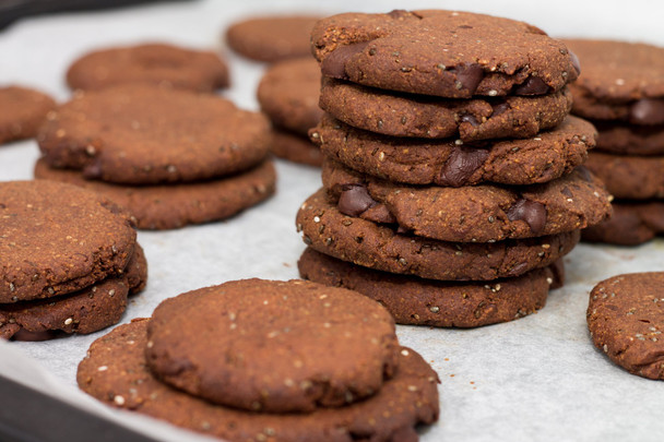 Nutiva Organic Premium Raw Ground Chia Seeds, 12 Ounce, USDA Organic, Non-GMO, Whole 30 Approved, Vegan, Gluten-Free & Keto, Nutrient-Dense Seeds with 3g Plant Protein & 5g Fiber for Salads, Yogurt & Smoothies