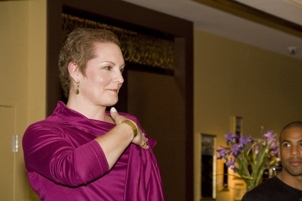 Claudia talks about how she protected her skin during radiation therapy for breast cancer