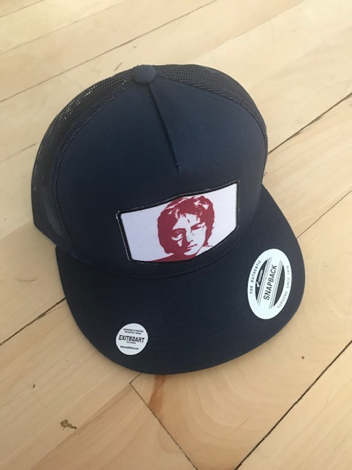 John Lennon
Flat Bill snap back - navy with navy mesh