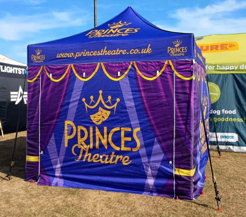 Printed walls and roof gazebo