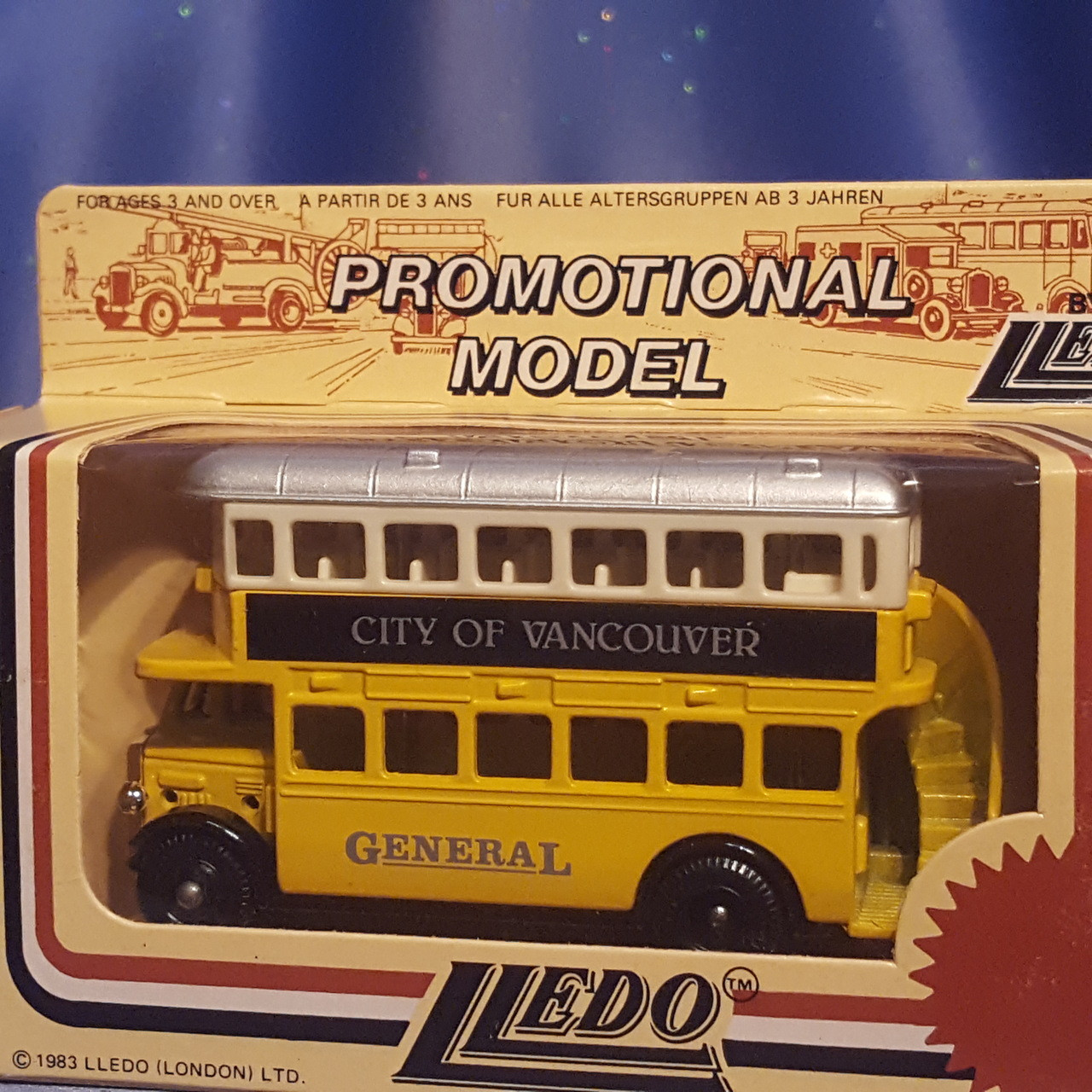 Vintage Lledo London Double Decker Bus Made in England Days Gone Die Cast 