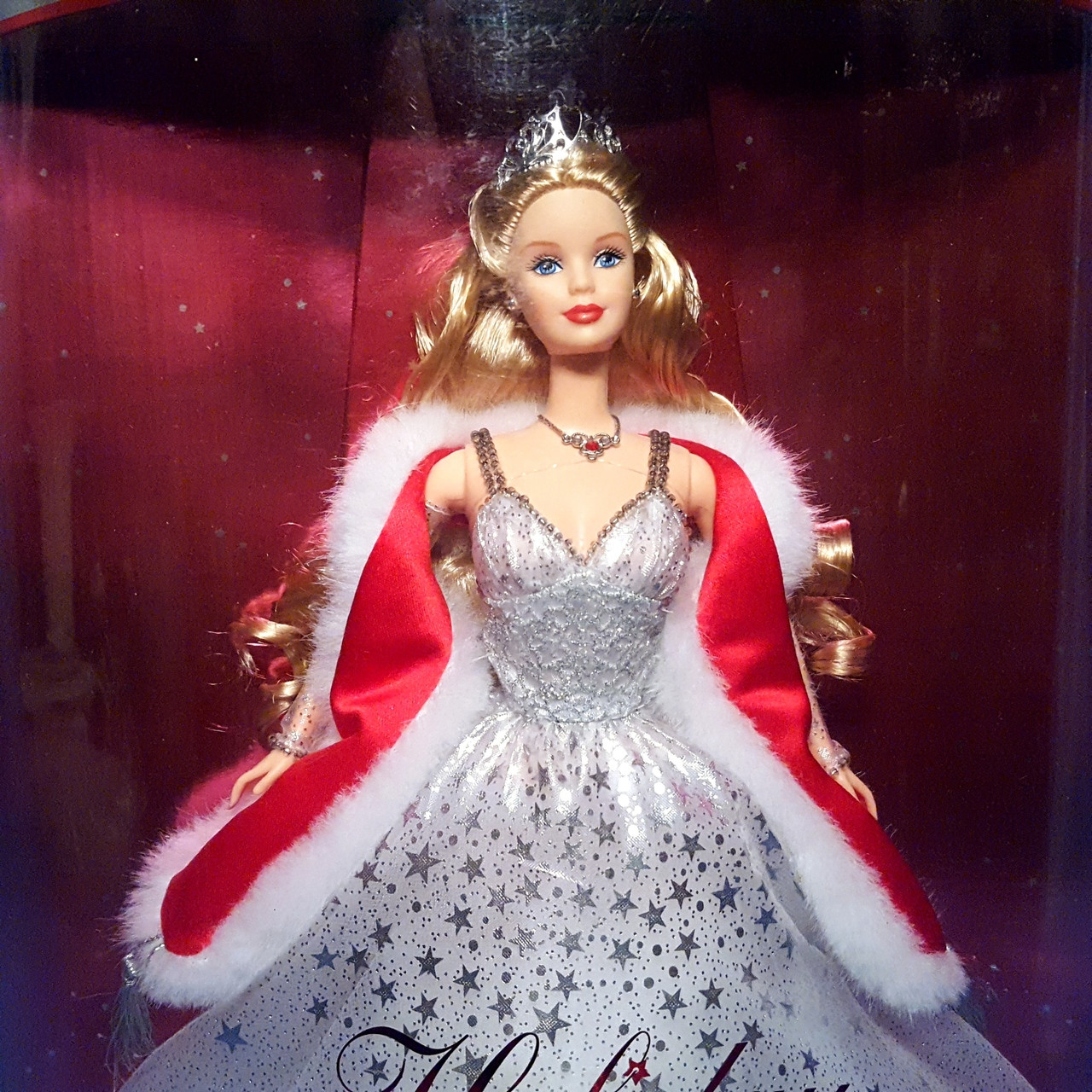 lichtgewicht toevoegen aan Sherlock Holmes Holiday Celebration 2001 Barbie Doll by Mattel. - Now and Then Galleria LLC