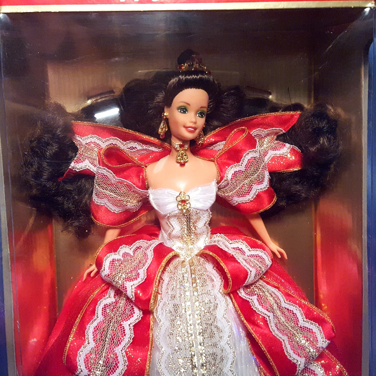 Happy Holidays 1997 Barbie Doll by Mattel. - Now and Then Galleria LLC