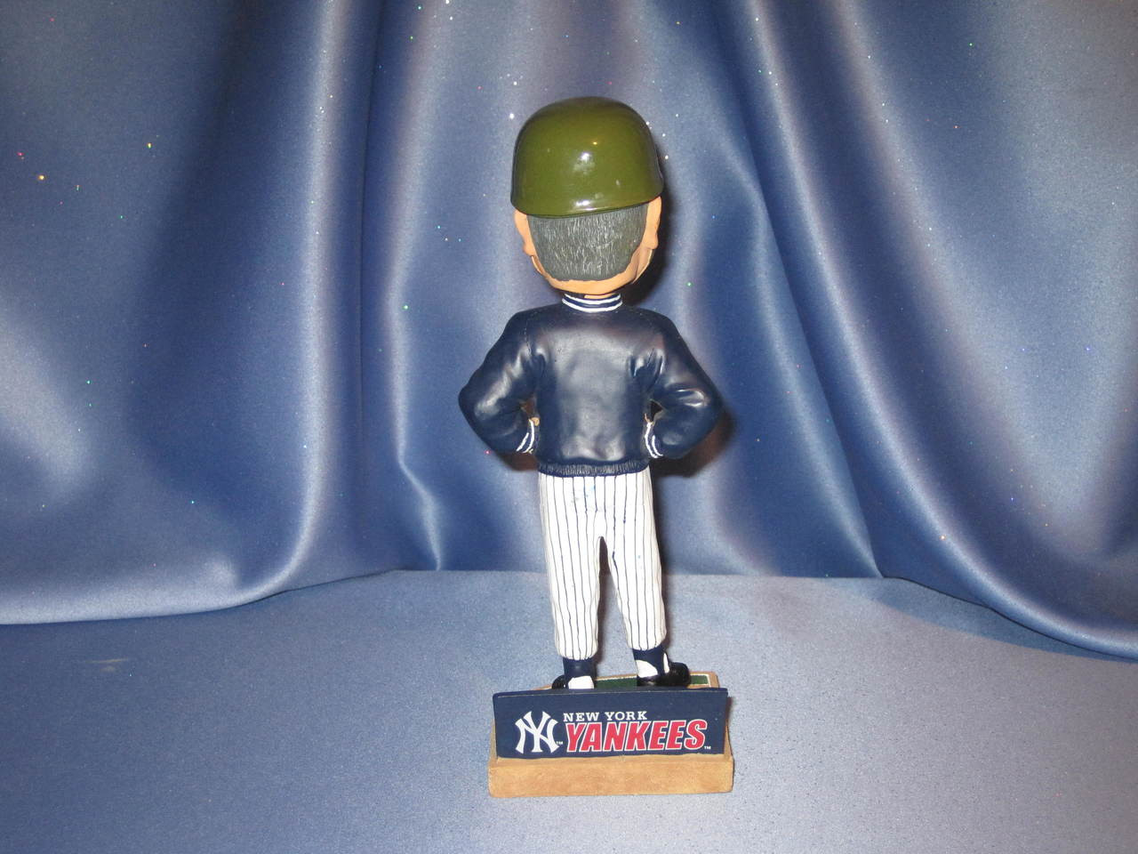 Forever Collectibles New York Yankees Statues & Bobbleheads