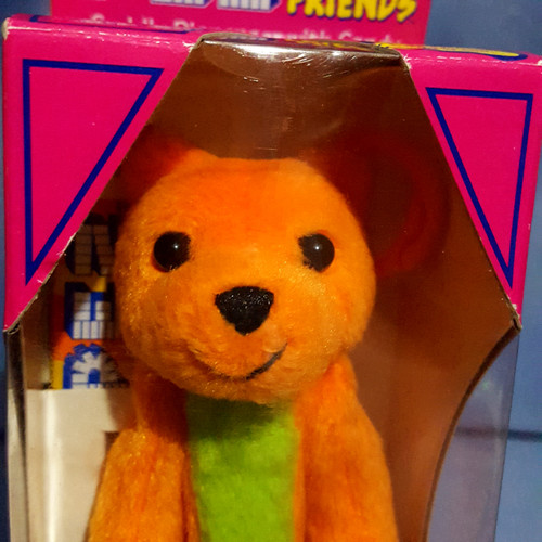 Fuzzy Friends "T.J. Bear" Cuddly Dispenser by PEZ (B).