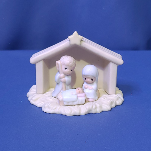 Precious Moments Sugar Town Nativity Figurine by Enesco.