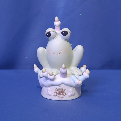 Precious Moments "Hoppy Birthday" 1995 Symbol of Membership by Enesco.