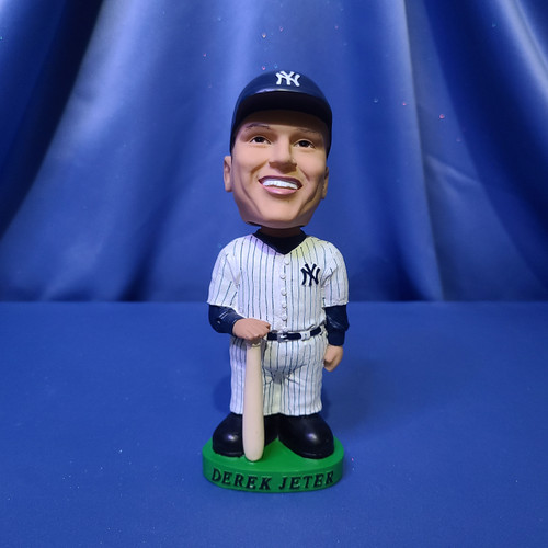 New York Yankees Derek Jeter Figurine by McFarlane Toys. - Now and