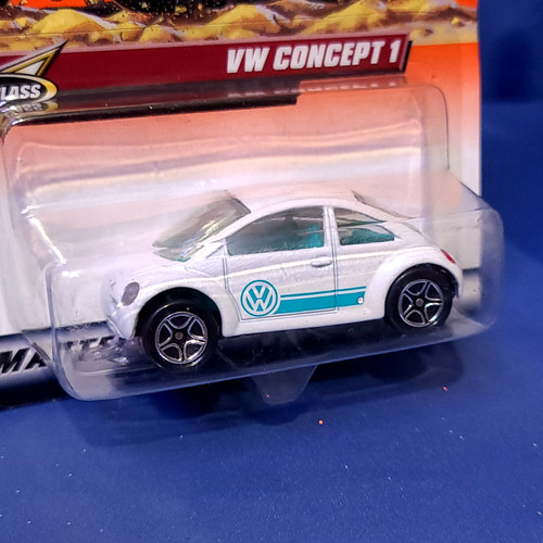Matchbox Volkswagen Beetle Concept 1 Car (White) by Mattel.