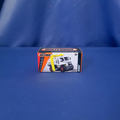 Matchbox "Xcanner" Vehicle (White) by Mattel.