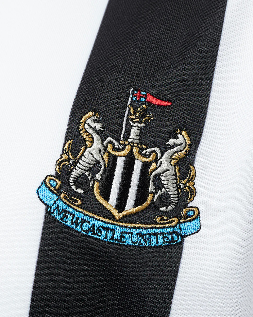 Newcastle United 23/24 Stadium Men's Home Shirt