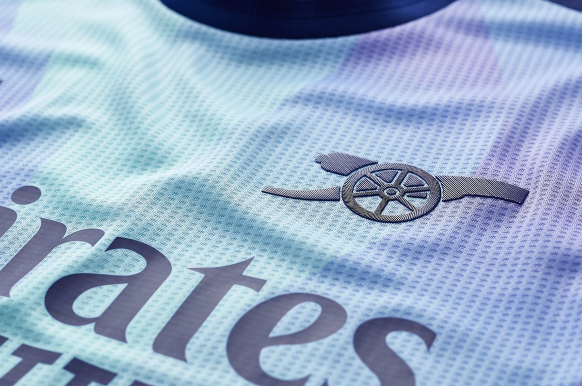 Arsenal 24/25 Authentic Men's Third Shirt