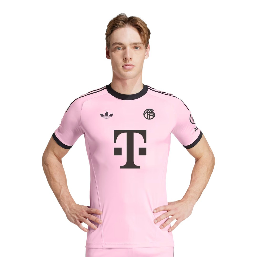 Bayern Munich 25/26 Men's Pink Goalkeeper Shirt