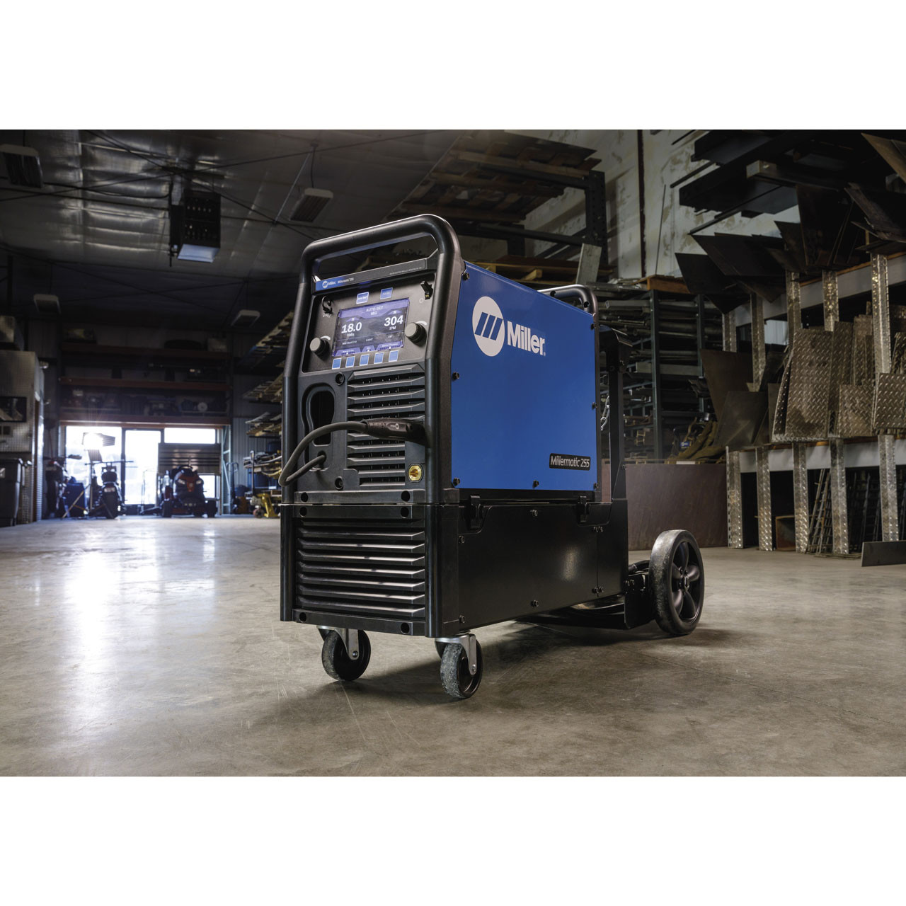 Miller 951766 Millermatic 255 MIG Welder with EZ-Latch™ Running