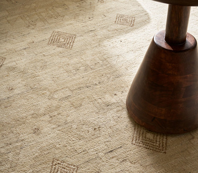 Gamma Side Table