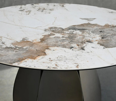 Voltare Dining Table