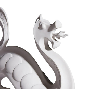 J Adler Dragon Objet