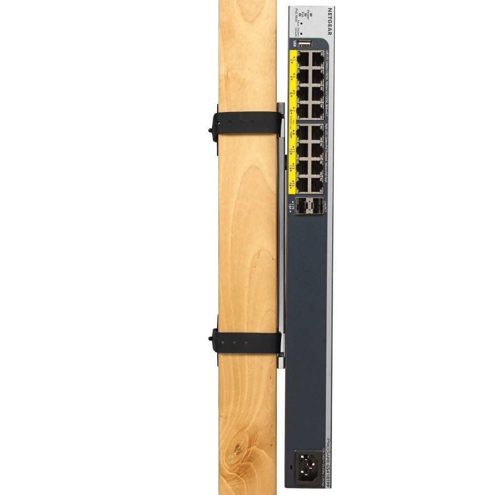 Netgear ProSAFE GS418TPP Easy-Mount 16-Port 240W PoE+ Gigabit Switch