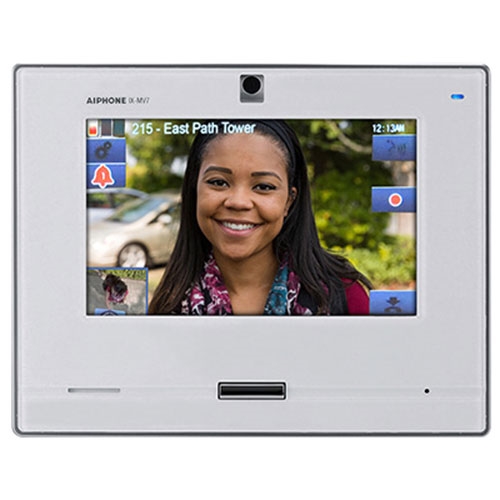 アイヴォル Odin® | Two-Handle Wall Mount Lavatory Faucet - Less Handles