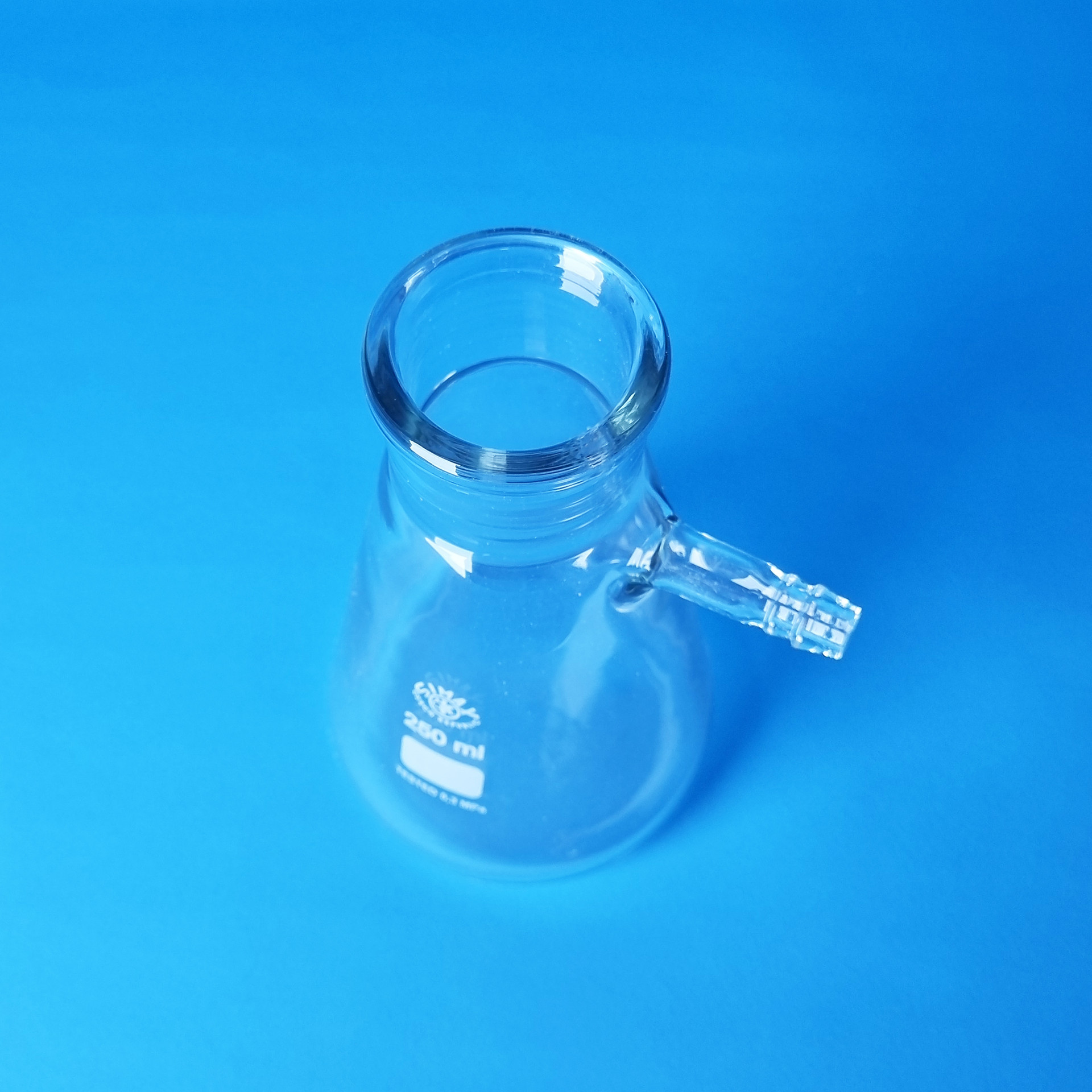 Glass Laboratory Flasks - Buy online at LabDirect