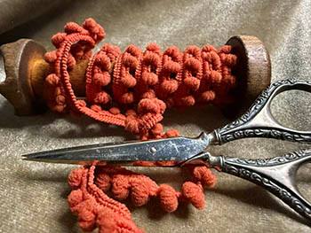 Mater Samich Mini Pom Pom (1yd) / D-192.