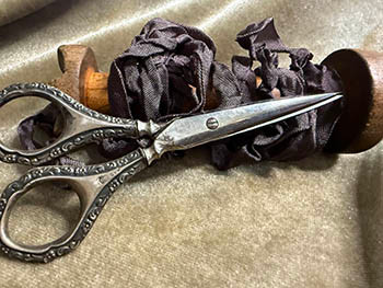 Mayflower Grey 1/2 Crinkle Ribbon (3yds) / D-244.