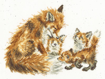 The Bedtime Kiss - Wrendale Designs by Hannah Dale / BTXHD112