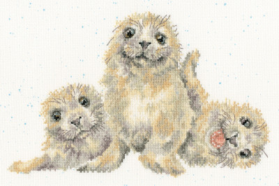 Seal Of Approval - Wrendale Designs Collection 
 Hannah Dale Artist / BTXHD131