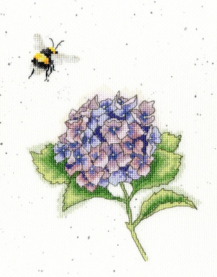 The Busy Bee - 
 Hannah Dale / BTXHD75