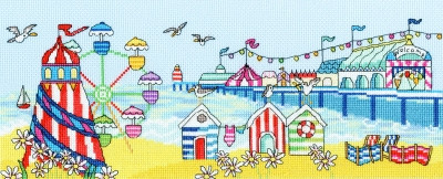 Pier Fun - by Julia Rigby / BTXJR32