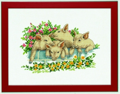 Four Pigs / 7714105 WI