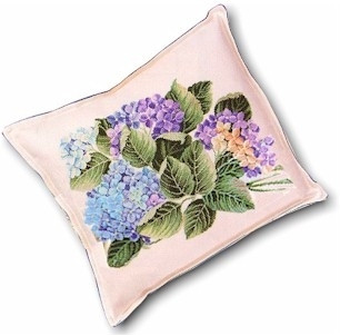 Hydrangea Pillow / 7742372 WI
