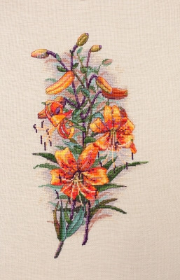 Vintage Lilies / MK90B