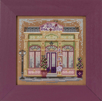 Tres Jolie (2022) - Main Street / MH142213