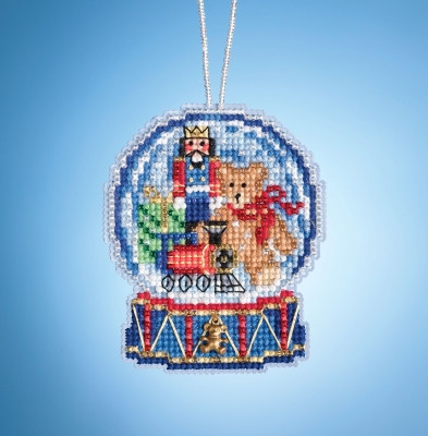 Toy Shop Globe (2019) / MH161934